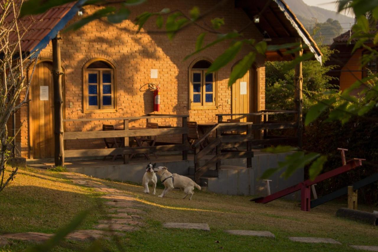 Pousada Locanda Belvedere Монте Верде Екстериор снимка