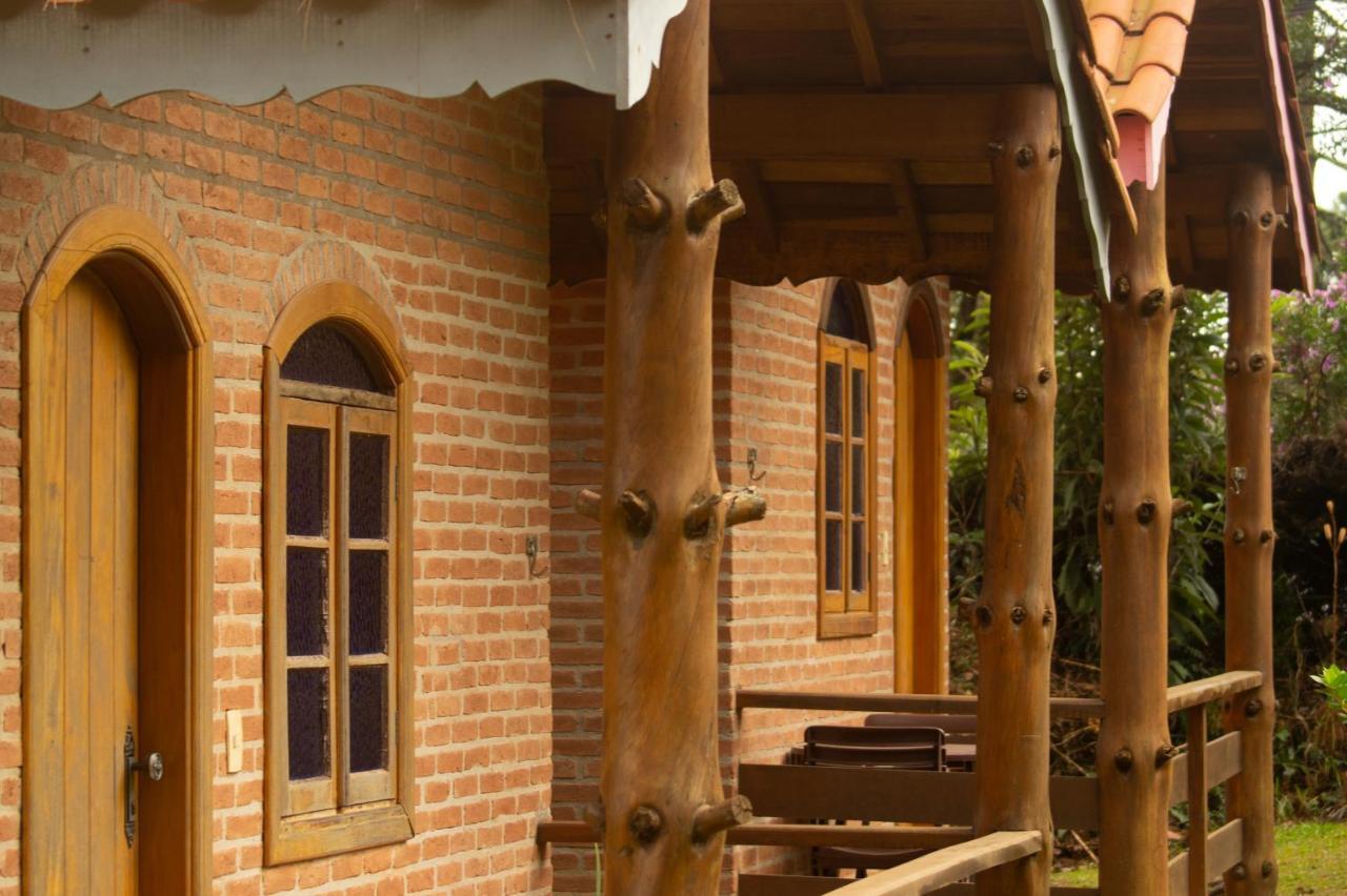 Pousada Locanda Belvedere Монте Верде Екстериор снимка